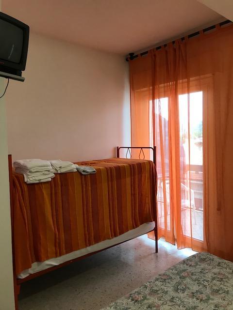 Hotel Miro Cattolica Luaran gambar