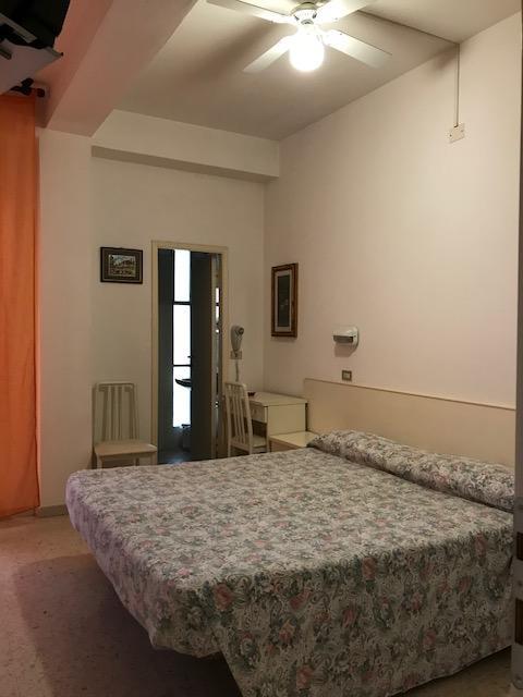 Hotel Miro Cattolica Luaran gambar