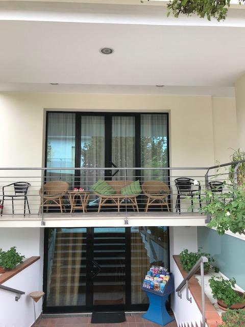 Hotel Miro Cattolica Luaran gambar