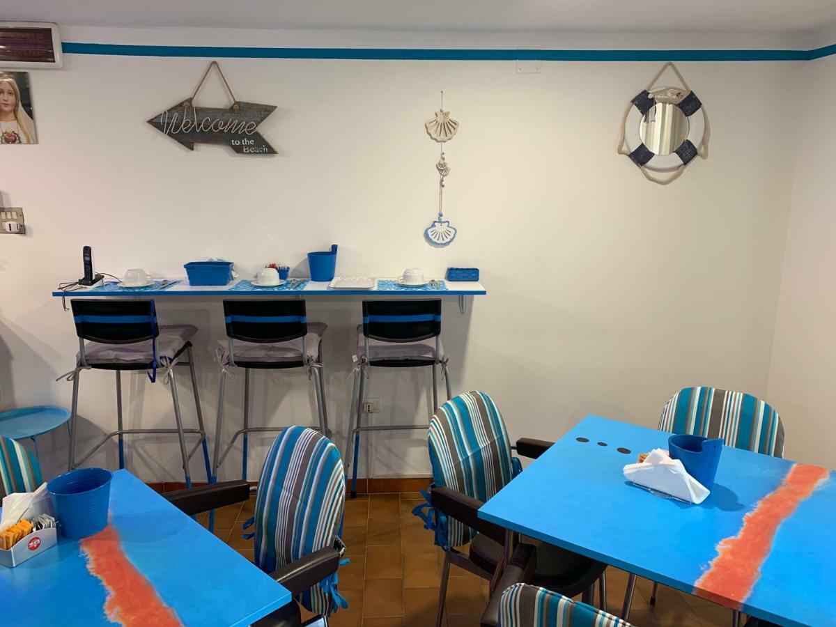 Hotel Miro Cattolica Luaran gambar